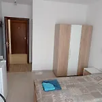 шошови 4*