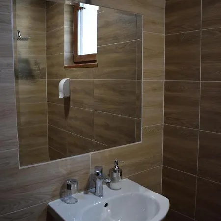 шошови Affittacamere Velingrad
